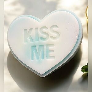 Men’s woodsy soap HANDMADE shea butter & goats milk & coconut oil 3x3in 5oz